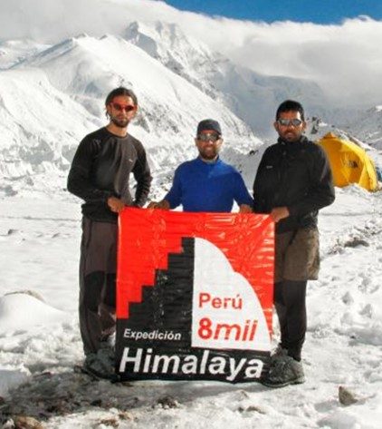 Perú 8mil, Himalaya 2006